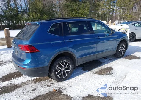 2019 Volkswagen Tiguan Se/Sel/Sel R-Line Jet-Black/Sel R-Line z USA, uszkodzony, nr VIN 3VV2B7AX2KM163421
